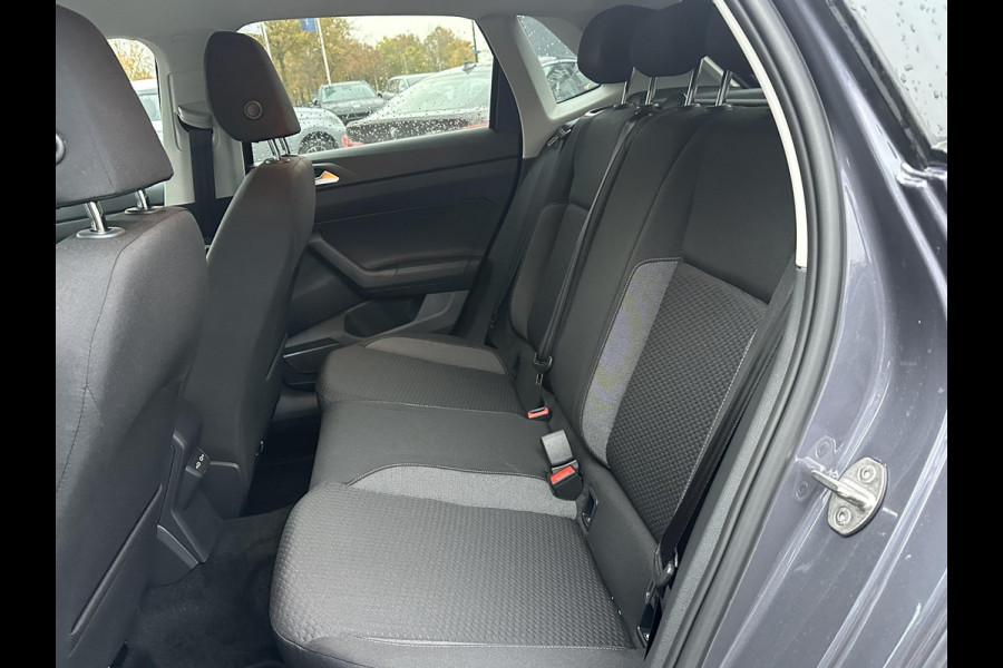 Volkswagen Polo 1.0 TSI Life 95PK | AUTOMAAT | CAMERA | APPLE/ANDROID CARPLAY | PDC VOOR + ACHTER | FABRIEKSGARANTIE TOT 02-2027 |