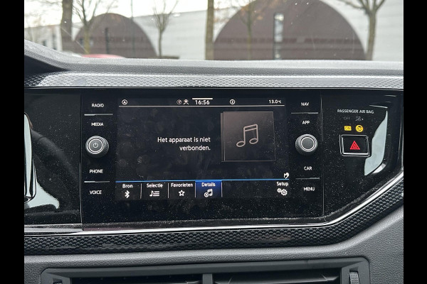 Volkswagen Polo 1.0 TSI Life 95PK | AUTOMAAT | CAMERA | APPLE/ANDROID CARPLAY | PDC VOOR + ACHTER | FABRIEKSGARANTIE TOT 02-2027 |