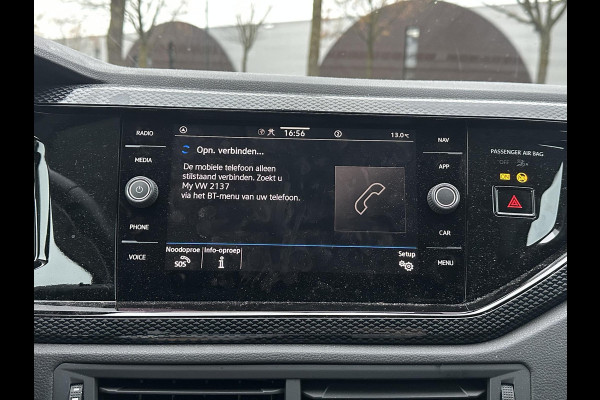 Volkswagen Polo 1.0 TSI Life 95PK | AUTOMAAT | CAMERA | APPLE/ANDROID CARPLAY | PDC VOOR + ACHTER | FABRIEKSGARANTIE TOT 02-2027 |