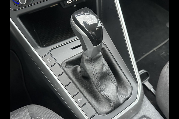 Volkswagen Polo 1.0 TSI Life 95PK | AUTOMAAT | CAMERA | APPLE/ANDROID CARPLAY | PDC VOOR + ACHTER | FABRIEKSGARANTIE TOT 02-2027 |