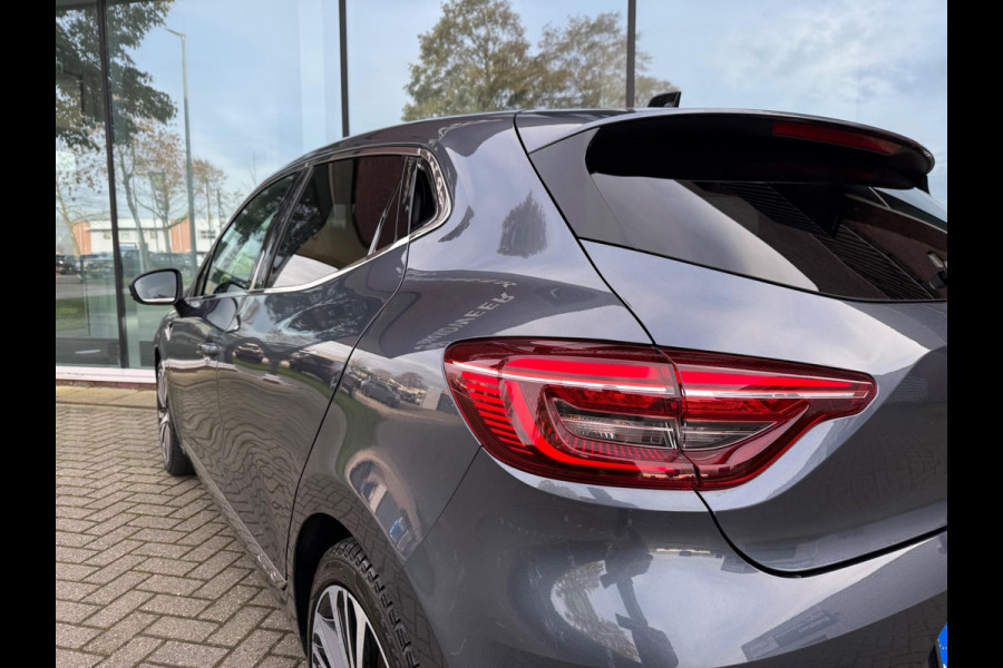 Renault Clio 1.6 E-Tech Hybrid 140 Initiale Paris - Navi groot - Leder - Camera - Org.NL