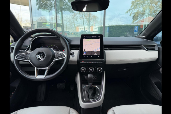 Renault Clio 1.6 E-Tech Hybrid 140 Initiale Paris - Navi groot - Leder - Camera - Org.NL