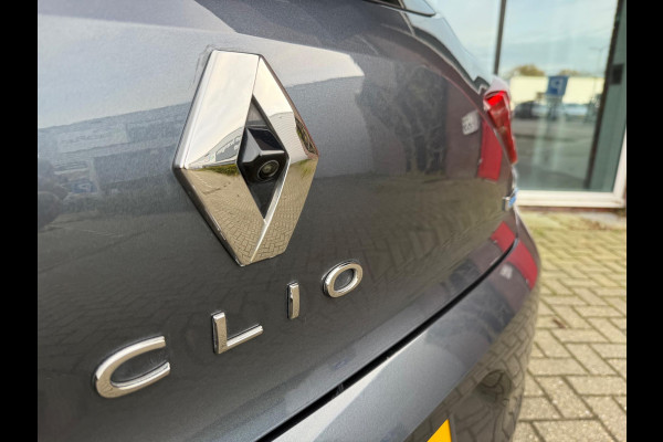 Renault Clio 1.6 E-Tech Hybrid 140 Initiale Paris - Navi groot - Leder - Camera - Org.NL