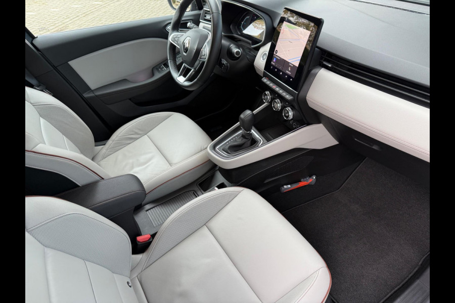 Renault Clio 1.6 E-Tech Hybrid 140 Initiale Paris - Navi groot - Leder - Camera - Org.NL