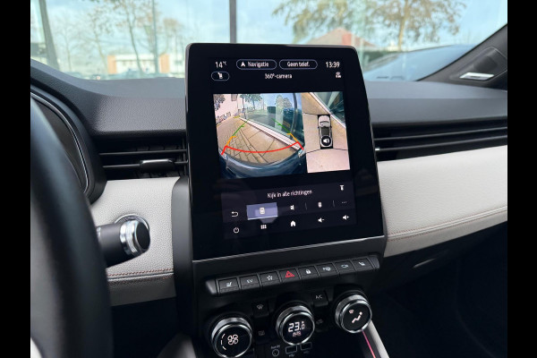 Renault Clio 1.6 E-Tech Hybrid 140 Initiale Paris - Navi groot - Leder - Camera - Org.NL