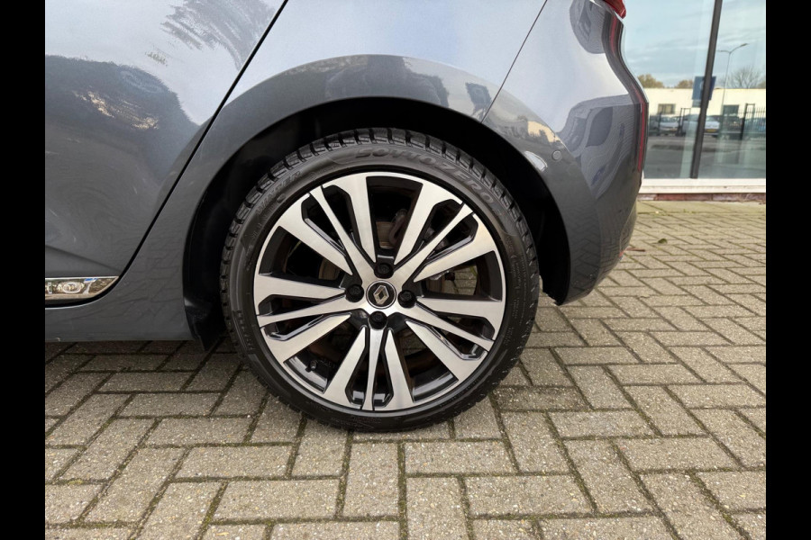 Renault Clio 1.6 E-Tech Hybrid 140 Initiale Paris - Navi groot - Leder - Camera - Org.NL