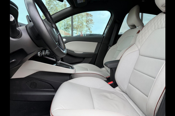 Renault Clio 1.6 E-Tech Hybrid 140 Initiale Paris - Navi groot - Leder - Camera - Org.NL