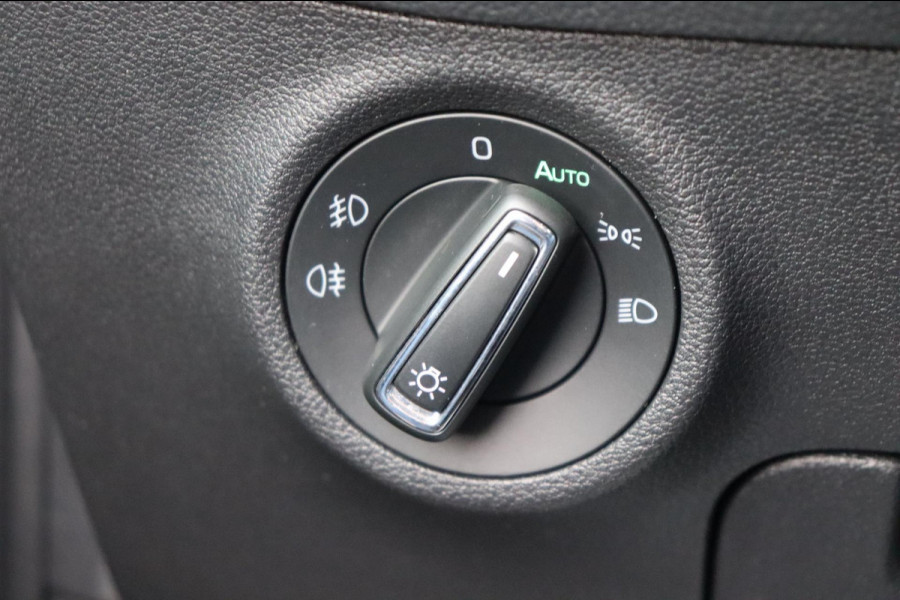 Škoda Kodiaq 1.5 TSI Bus.Ed. Plus org.NL digitaal-dashb, stuurhulp camera's trekhaak el.klep stuur+stoelverw.