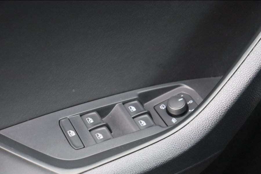 Škoda Kodiaq 1.5 TSI Bus.Ed. Plus org.NL digitaal-dashb, stuurhulp camera's trekhaak el.klep stuur+stoelverw.