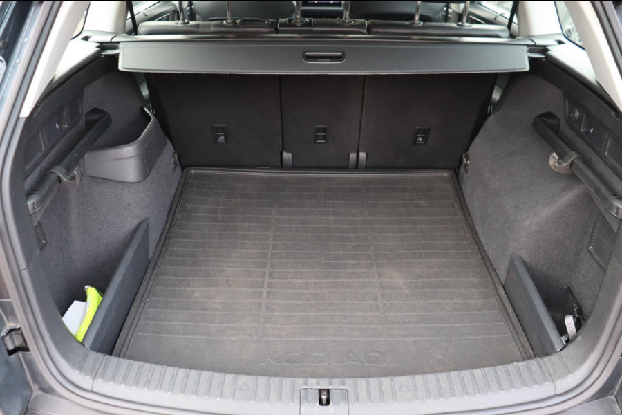 Škoda Kodiaq 1.5 TSI Bus.Ed. Plus org.NL digitaal-dashb, stuurhulp camera's trekhaak el.klep stuur+stoelverw.