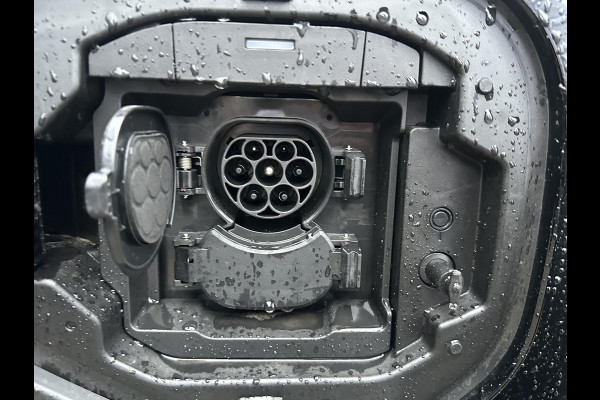 Toyota Bz4x Comfort 71 kWh 3 FASE| NIEUWE AUTO!!| 10 JAAR VOLLEDIGE FABRIEKSGARANTIE TOYOTA!| WARMTEPOMP| ADAPTIVE CRUISE| ACHTERUITRIJ CAMERA|