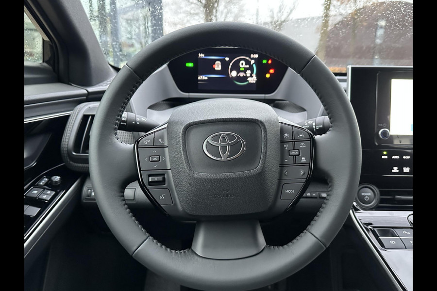 Toyota Bz4x Comfort 71 kWh 3 FASE| NIEUWE AUTO!!| 10 JAAR VOLLEDIGE FABRIEKSGARANTIE TOYOTA!| WARMTEPOMP| ADAPTIVE CRUISE| ACHTERUITRIJ CAMERA|