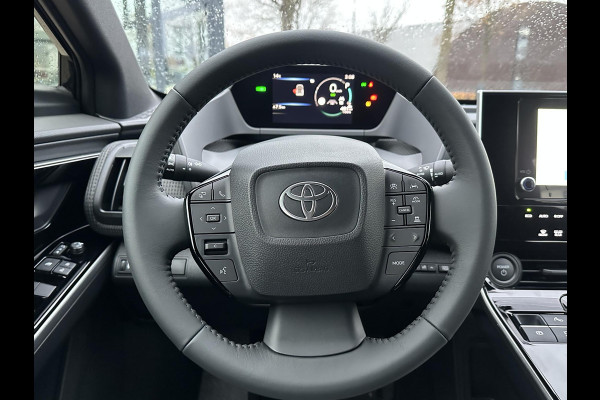 Toyota Bz4x Comfort 71 kWh 3 FASE| NIEUWE AUTO!!| 10 JAAR VOLLEDIGE FABRIEKSGARANTIE TOYOTA!| WARMTEPOMP| ADAPTIVE CRUISE| ACHTERUITRIJ CAMERA|