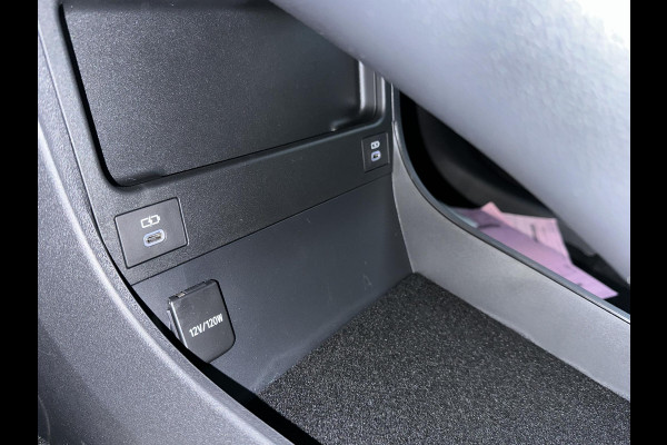 Toyota Bz4x Comfort 71 kWh 3 FASE| NIEUWE AUTO!!| 10 JAAR VOLLEDIGE FABRIEKSGARANTIE TOYOTA!| WARMTEPOMP| ADAPTIVE CRUISE| ACHTERUITRIJ CAMERA|