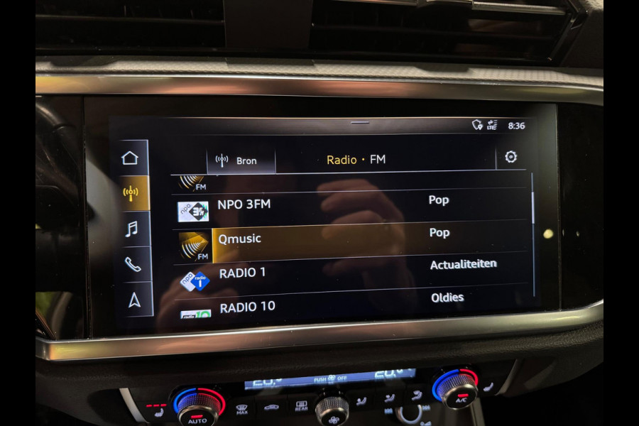 Audi Q3 35 TFSI Pro Line business, Apple Carplay, Matrix, ACC, Android Auto, Blind Spot, Camera, Volledig Onderhouden