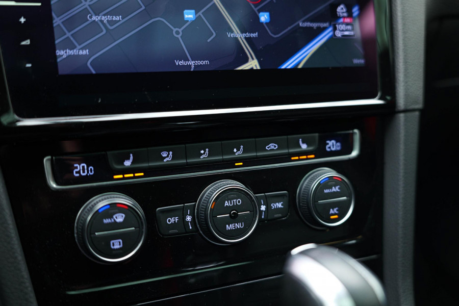 Volkswagen Golf 2.0 TSI GTI Performance |Pano|Leder|Keyless|DynAudio|Carplay|