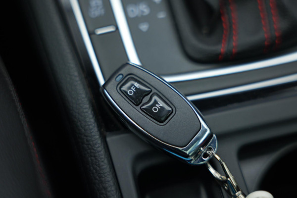 Volkswagen Golf 2.0 TSI GTI Performance |Pano|Leder|Keyless|DynAudio|Carplay|