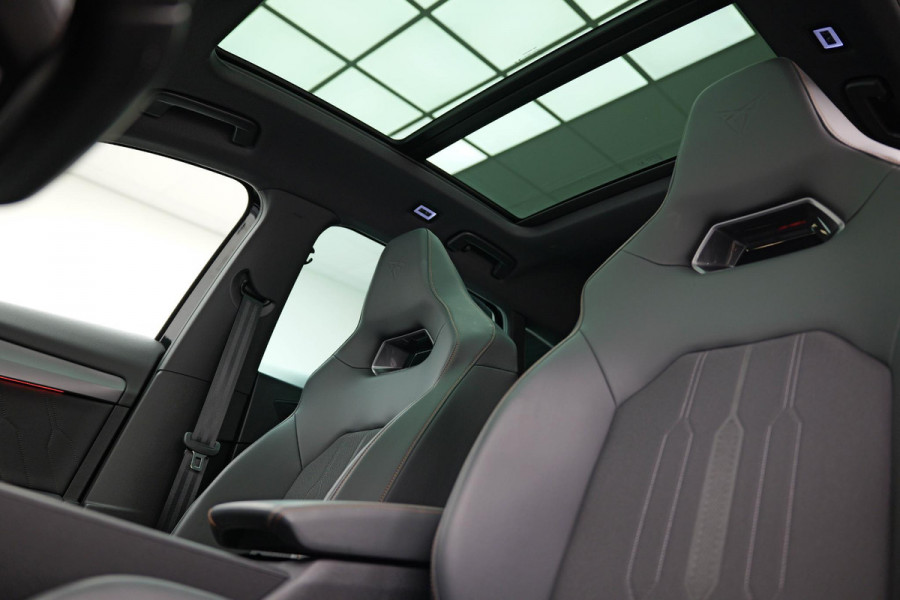 CUPRA Formentor 1.4 e-Hybrid VZ Performance |Pano|Buttons|Memory|Dodehoek|Ambient|