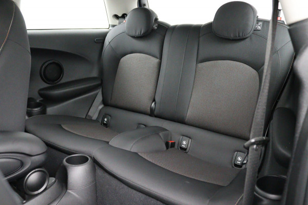 MINI Cooper 1.5 CHILI*A/C*CRUISE*NAVI*BLUETH.*I-DRIVE*ORIG NL*