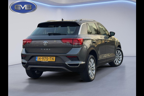 Volkswagen T-Roc 1.0 TSI Style Business plus, climaat controle, 17 inch, navigatie, luxe uitvoering, 1 e eigenaar, NL auto met nap