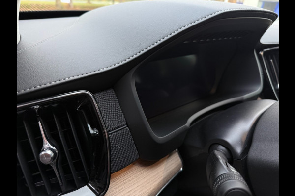 Volvo XC90 T8 Hybride Plus Dark 21 inch 7 Zits All Black 455pk 360 camera