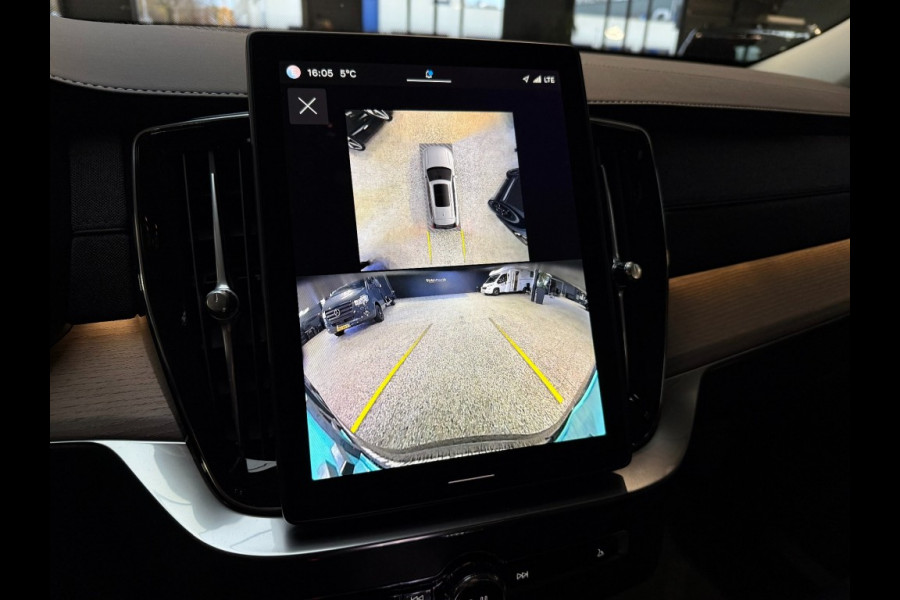 Volvo XC90 T8 Hybride Plus Dark 21 inch 7 Zits All Black 455pk 360 camera