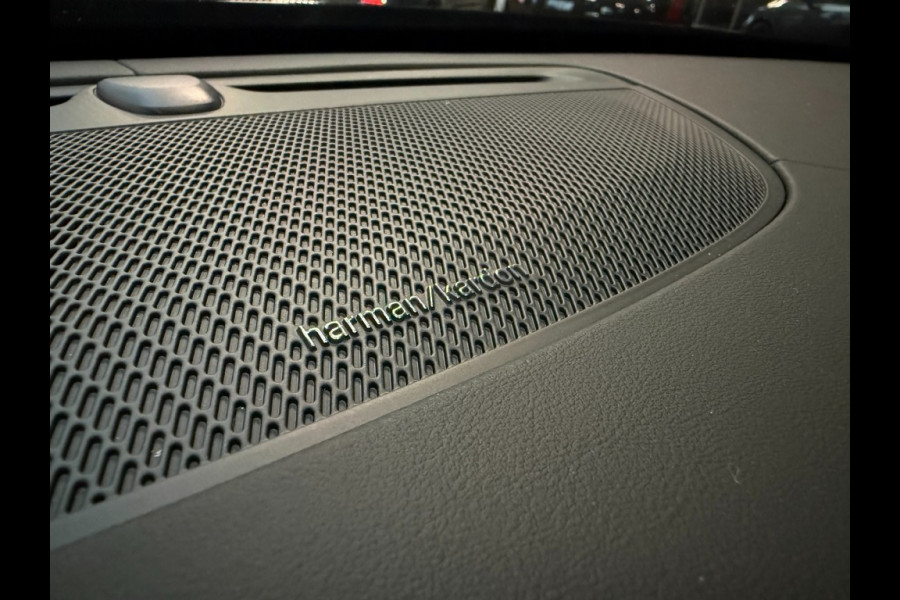 Volvo XC90 T8 Hybride Plus Dark 21 inch 7 Zits All Black 455pk 360 camera