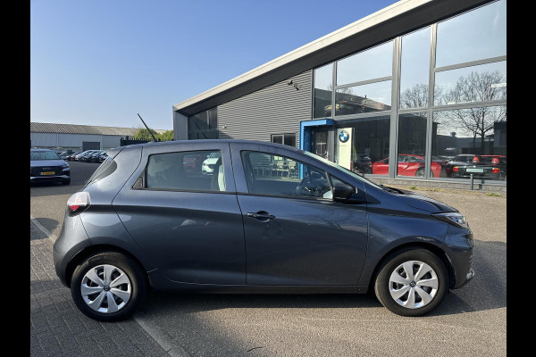 Renault ZOE R110 Life 52 kWh KOOPACCU | 3 FASE LADER | STOELVERWARMING | CLIMATE CONTROL | FULL LED |  APPLE / ANDROID CARPLAY | PAS 25000KM ! | RIJKLAAR GELEVERD MET 12 MND BOVAG GARANTIE |