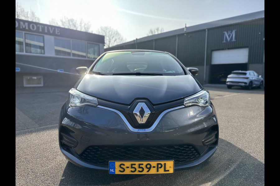 Renault ZOE R110 Life 52 kWh KOOPACCU | 3 FASE LADER | STOELVERWARMING | CLIMATE CONTROL | FULL LED |  APPLE / ANDROID CARPLAY | PAS 25000KM ! | RIJKLAAR GELEVERD MET 12 MND BOVAG GARANTIE |