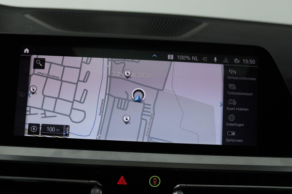 BMW 3 Serie Touring 330e High Executive (PANORAMADAK, TREKHAAK, STOELVERWARMING, ACHTERUITRIJCAMERA, STUURVERWARMING)