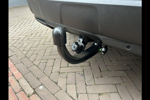 Peugeot 3008 1.2 130pk Automaat Allure Navi, Carplay, Trekhaak, Camera