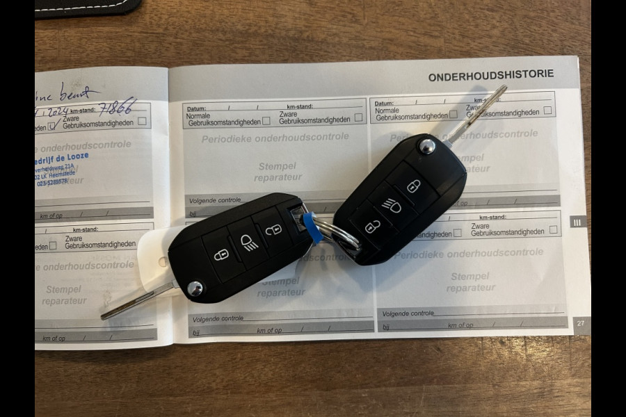 Peugeot 3008 1.2 130pk Automaat Allure Navi, Carplay, Trekhaak, Camera