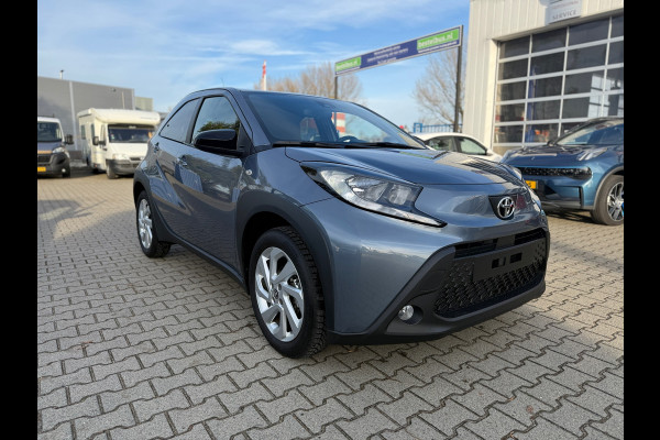 Toyota Aygo X 1.0 VVT-i S-CVT Play Automaat (BOVAG/RIJKLAARPRIJS)