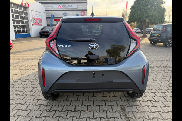 Toyota Aygo X 1.0 VVT-i S-CVT Play Automaat (BOVAG/RIJKLAARPRIJS)