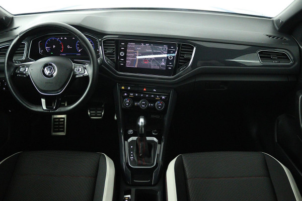 Volkswagen T-Roc 1.5 TSI Sport Business R (PANORAMADAK, STOEL/STUUR VERWARMING, DIGITALE COCKPIT, ACHTERUITRIJCAMERA)