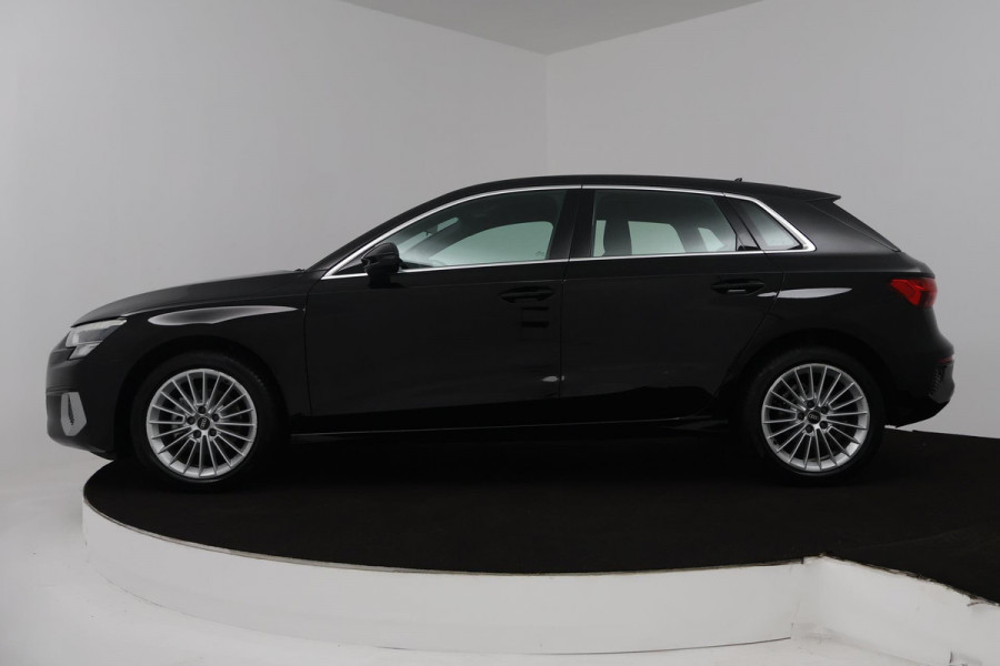 Audi A3 Sportback 30 TFSI Advanced edition (LANE-ASSIST, PARKEERSENSOREN, CRUISE CONTROL ADAPTIEF, DIGITALE COCKPIT, AUTOMAAT)