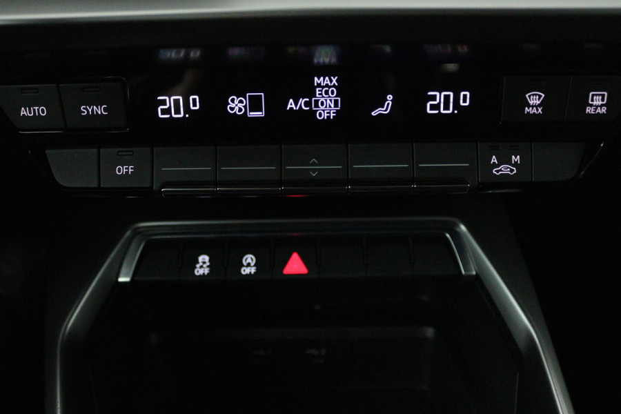 Audi A3 Sportback 30 TFSI Advanced edition (LANE-ASSIST, PARKEERSENSOREN, CRUISE CONTROL ADAPTIEF, DIGITALE COCKPIT, AUTOMAAT)