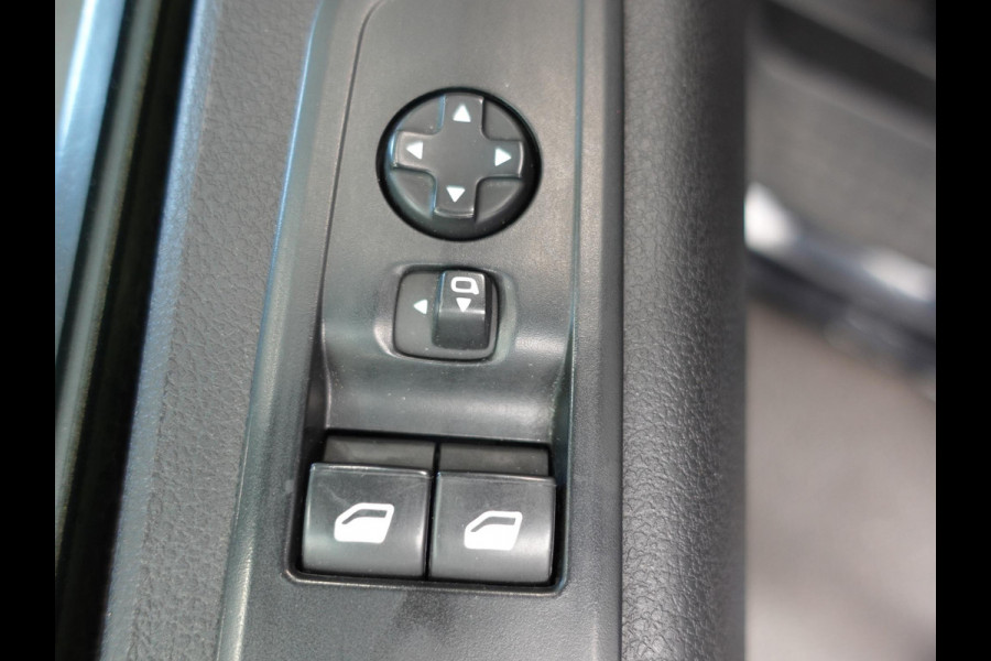 Opel Vivaro 145 pk 2.0 CDTI L3H1 Dubbele Cabine Edition Automaat Trekhaak Cruise Control Navigatie Carplay