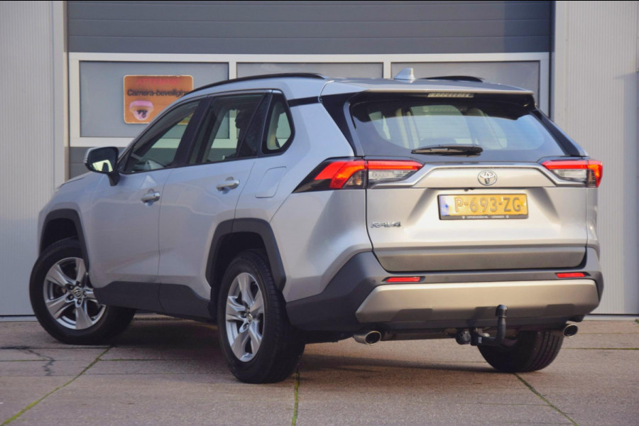 Toyota RAV4 2.0 VVT-iE Active 2000KG trekgewicht! TREKHAAK/APPLE CARPLAY/LED KOPLAMPEN