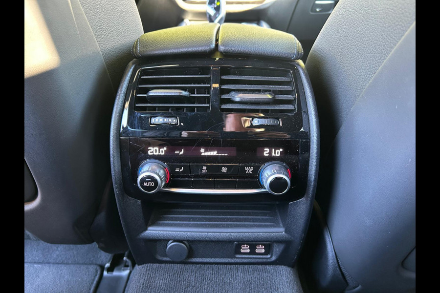 BMW 5 Serie Touring 530e xDrive BusinessEditionPlus Laser Schaalstoelen HUD !!NIEUWBINNEN!!
