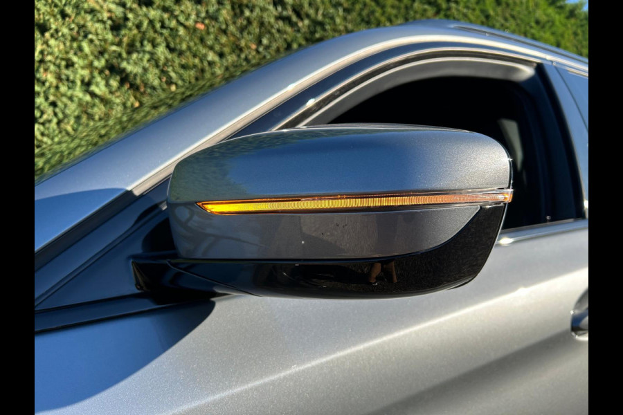 BMW 5 Serie Touring 530e xDrive BusinessEditionPlus Laser Schaalstoelen HUD !!NIEUWBINNEN!!