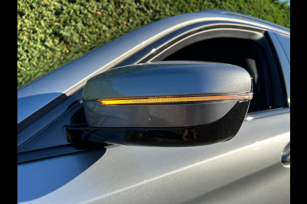 BMW 5 Serie Touring 530e xDrive BusinessEditionPlus Laser Schaalstoelen HUD !!NIEUWBINNEN!!