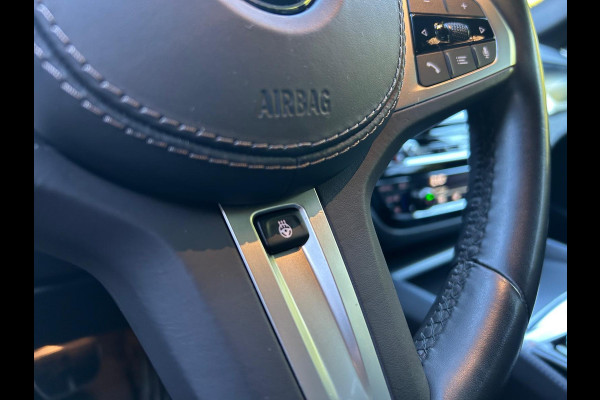 BMW 5 Serie Touring 530e xDrive BusinessEditionPlus Laser Schaalstoelen HUD !!NIEUWBINNEN!!