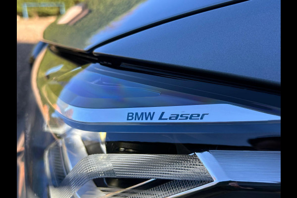 BMW 5 Serie Touring 530e xDrive BusinessEditionPlus Laser Schaalstoelen HUD !!NIEUWBINNEN!!