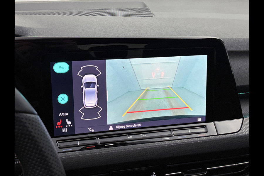 Volkswagen Golf 2.0 TSI GTI Clubsport (Panoramadak, Carplay, Camera, StoelV, SfeerV, Adapt cruise, Etc)