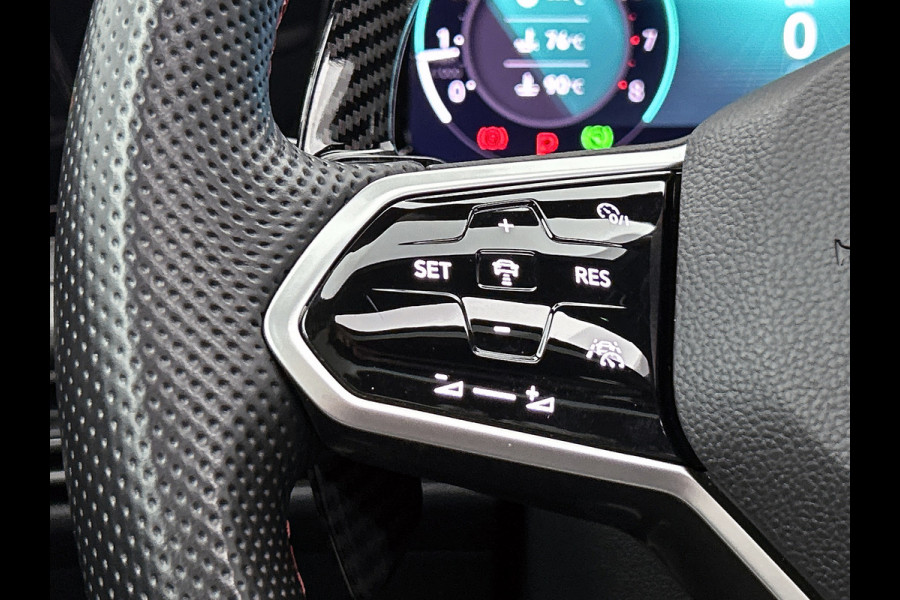 Volkswagen Golf 2.0 TSI GTI Clubsport (Panoramadak, Carplay, Camera, StoelV, SfeerV, Adapt cruise, Etc)