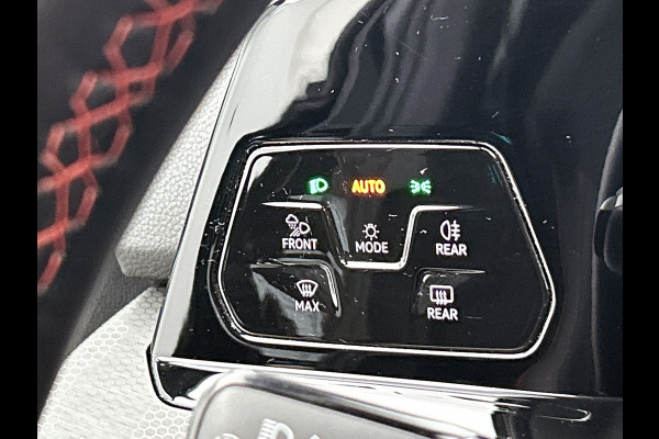 Volkswagen Golf 2.0 TSI GTI Clubsport (Panoramadak, Carplay, Camera, StoelV, SfeerV, Adapt cruise, Etc)