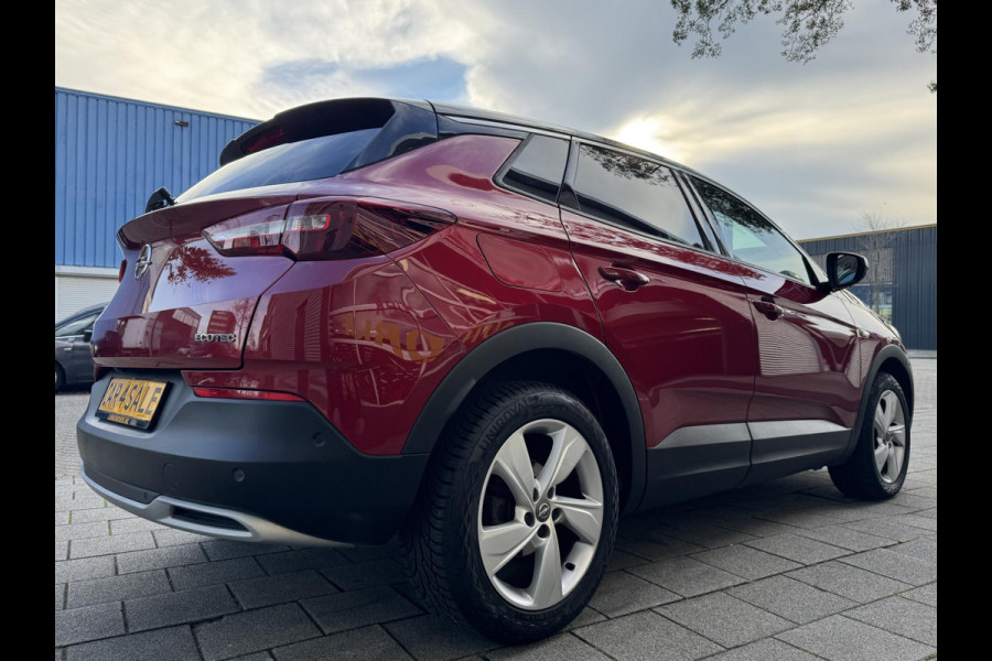 Opel Grandland X 1.2 Turbo Innovation - Navigatie / Apple CarPlay I Airco I PDC I LED I Sport velgen I Dealer onderhouden I