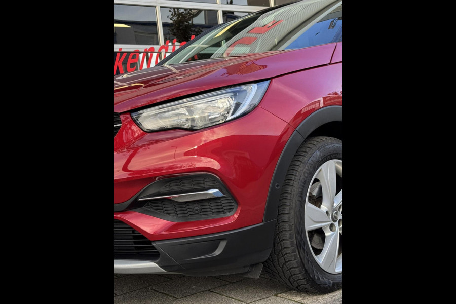 Opel Grandland X 1.2 Turbo Innovation - Navigatie / Apple CarPlay I Airco I PDC I LED I Sport velgen I Dealer onderhouden I