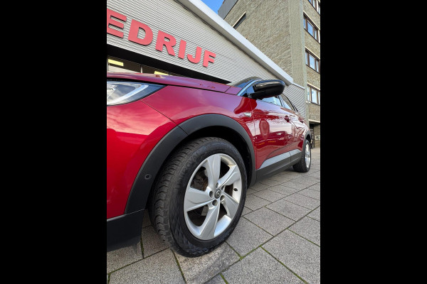 Opel Grandland X 1.2 Turbo Innovation - Navigatie / Apple CarPlay I Airco I PDC I LED I Sport velgen I Dealer onderhouden I